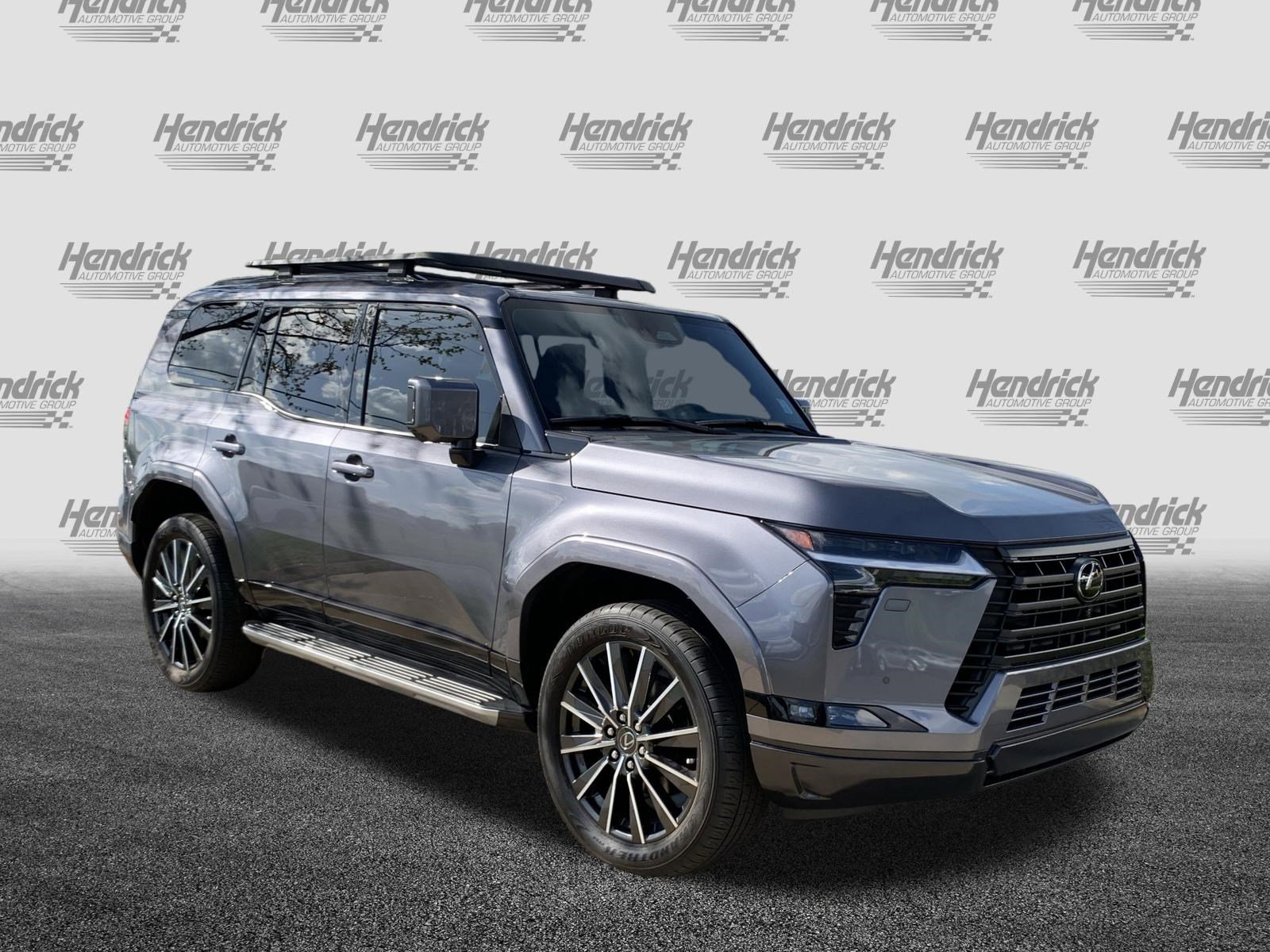 Used 2024 Lexus GX 550 w/ Accessory Package (2T) image 2