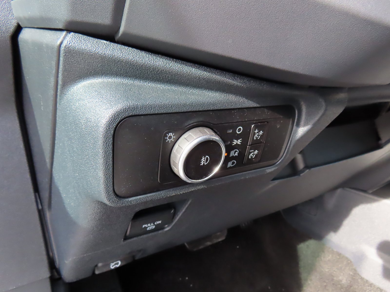 Used 2025 Ford Bronco Outer Banks image 13