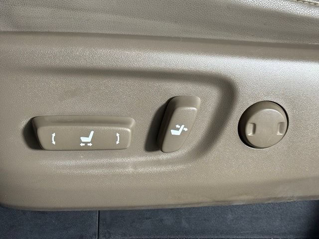 Used 2020 Lexus GX 460 Premium AWD/4WD image 24