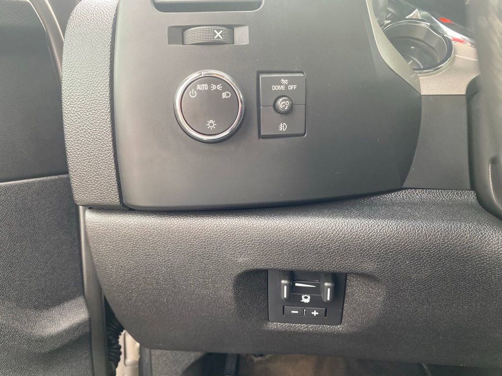 Used 2013 Chevrolet Silverado 2500 LT w/ Z71 Appearance Package AWD/4WD image 19