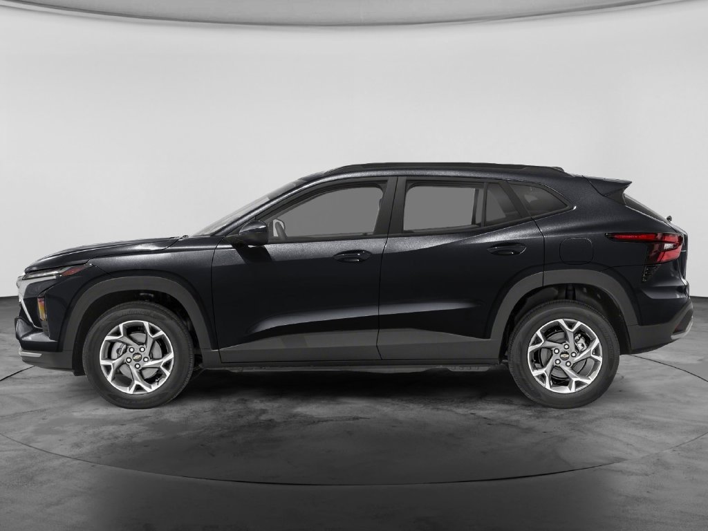 Used 2025 Chevrolet Trax LT FWD image 4