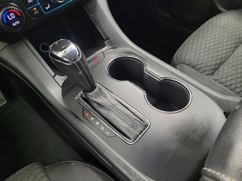 Used 2019 GMC Acadia SLE image 26