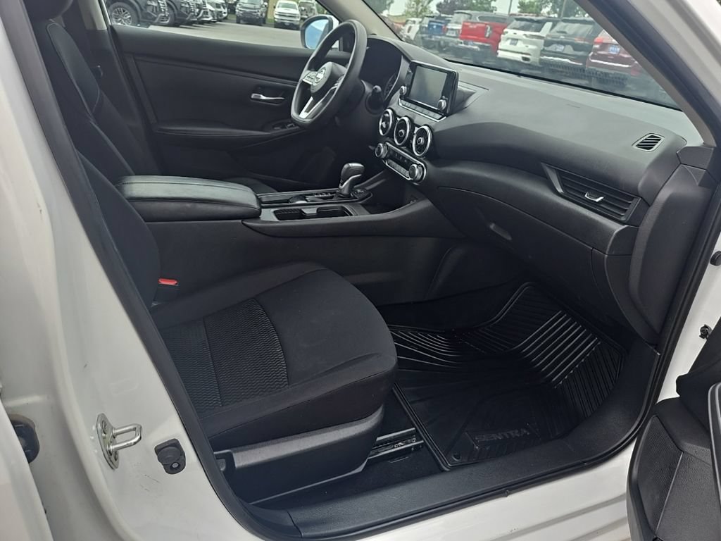 Used 2022 Nissan Sentra S FWD image 25