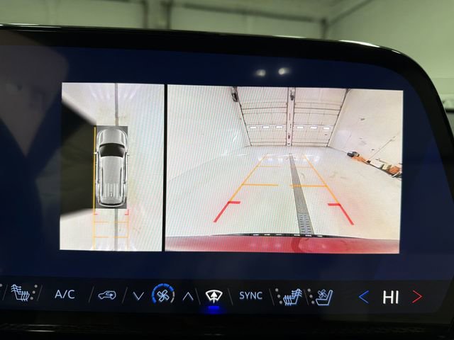 New 2026 Chevrolet Traverse High Country w/ LPO, Illumination Package AWD/4WD image 29