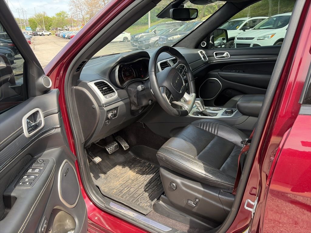 Used 2018 Jeep Grand Cherokee SRT image 12