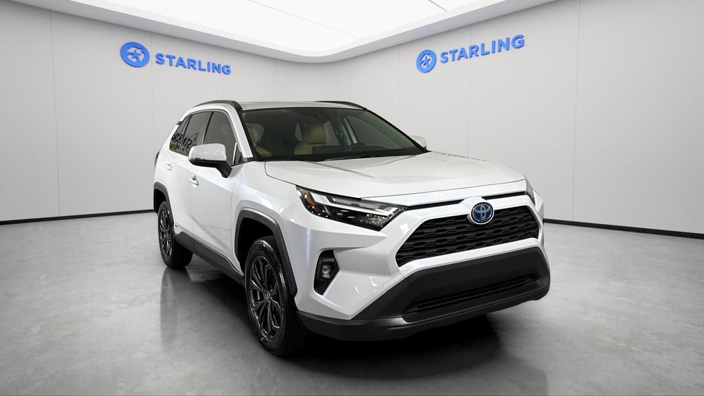 Used 2023 Toyota RAV4 XLE Premium AWD/4WD image 14