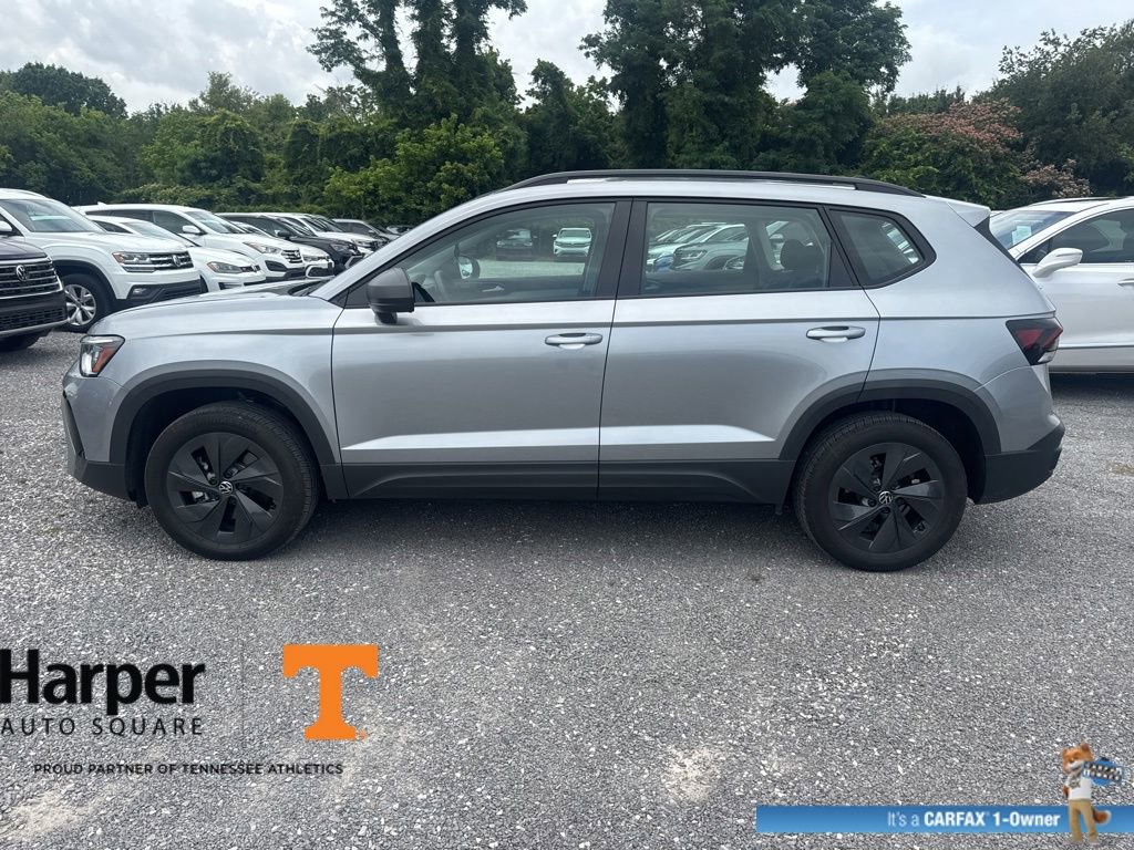 Used 2025 Volkswagen Taos S FWD image 2