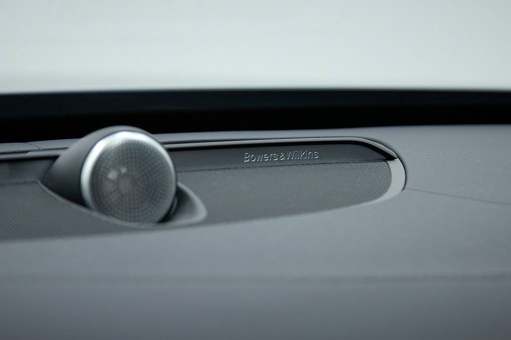 Certified 2024 Volvo XC90 B6 Ultimate w/ Lounge Package image 14