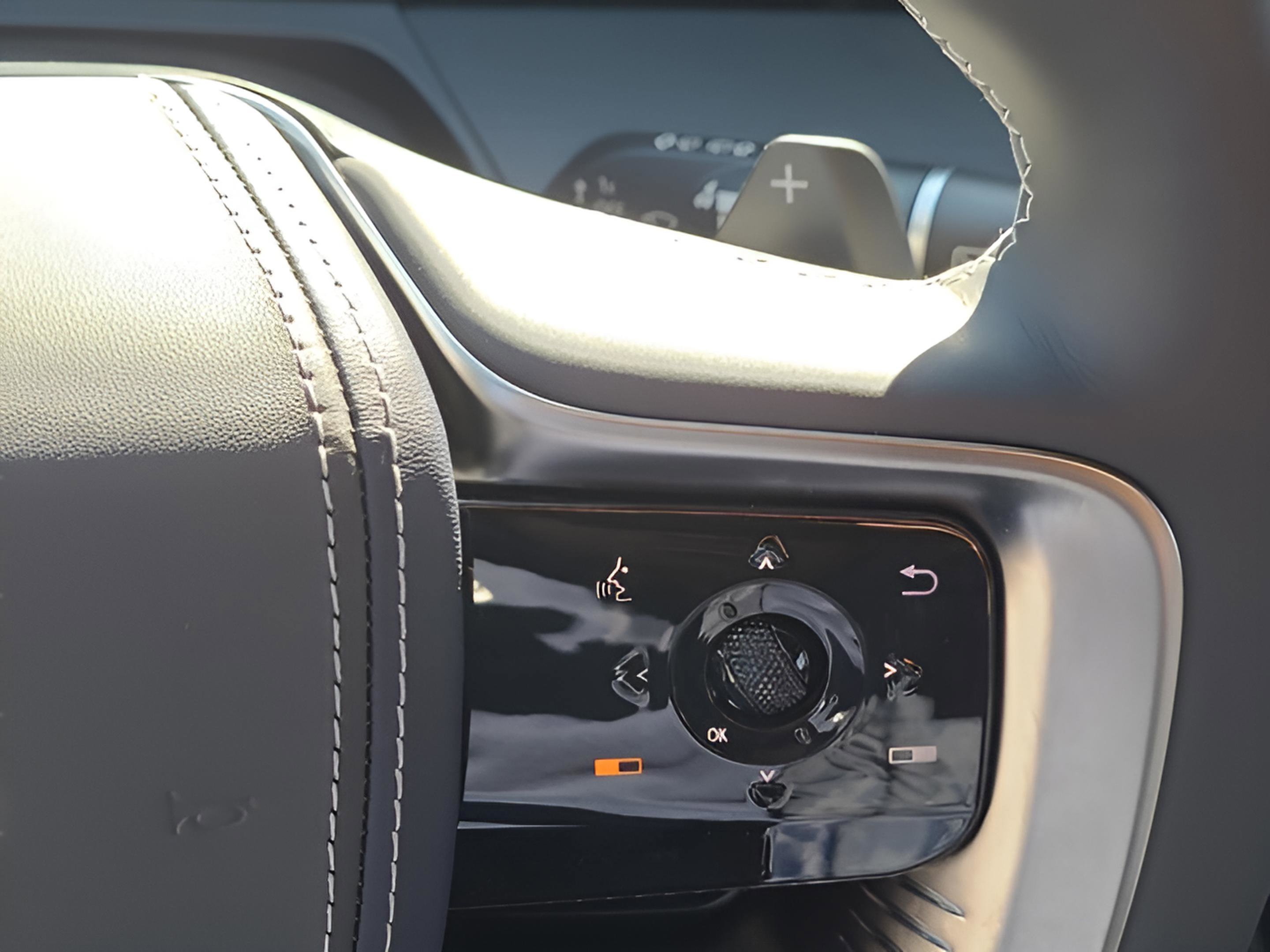 New 2026 INFINITI QX80 4WD w/ Sport Exterior Package image 21