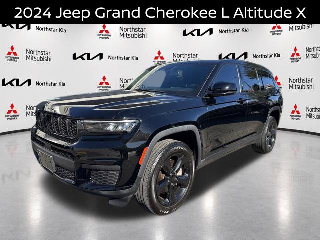 Used 2024 Jeep Grand Cherokee L Altitude AWD/4WD image 1