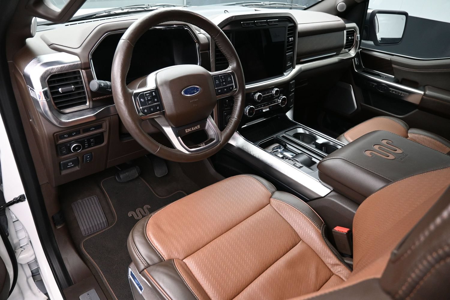 Used 2023 Ford F150 King Ranch w/ Equipment Group 601A High AWD/4WD image 22