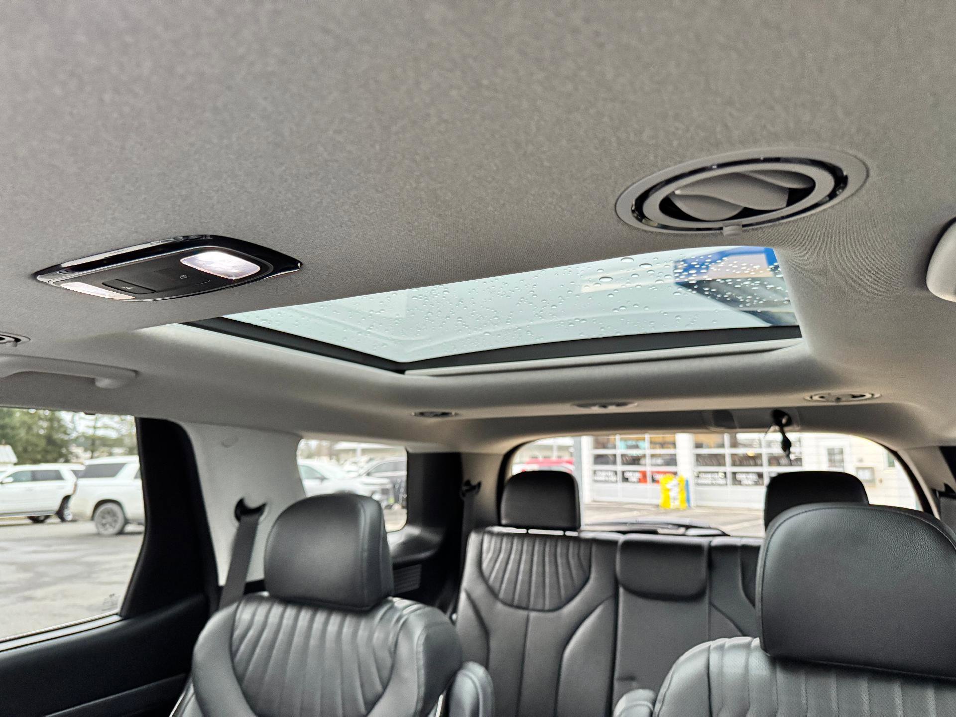 Used 2025 Hyundai Palisade Limited image 48