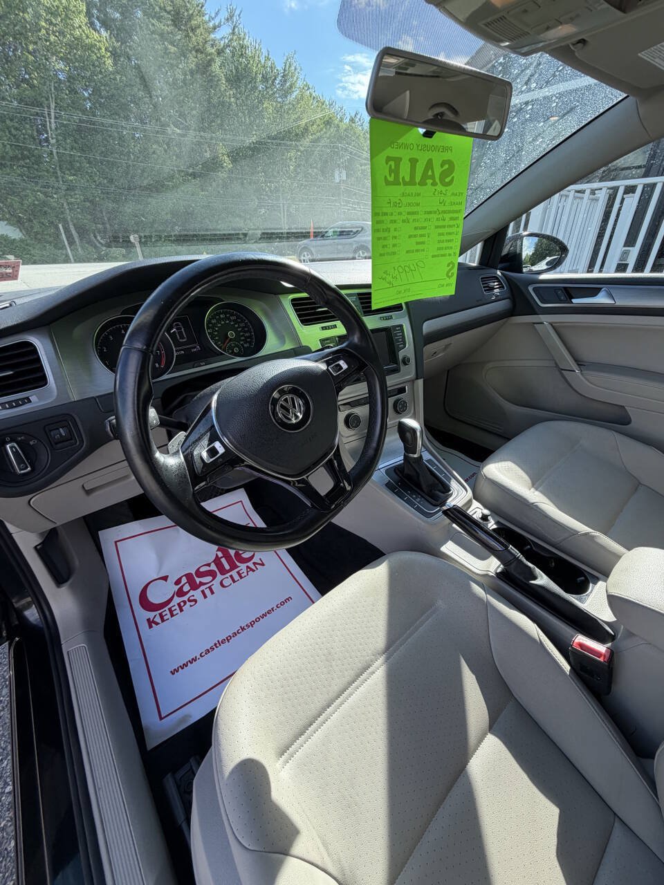 Used 2015 Volkswagen Golf S FWD image 17