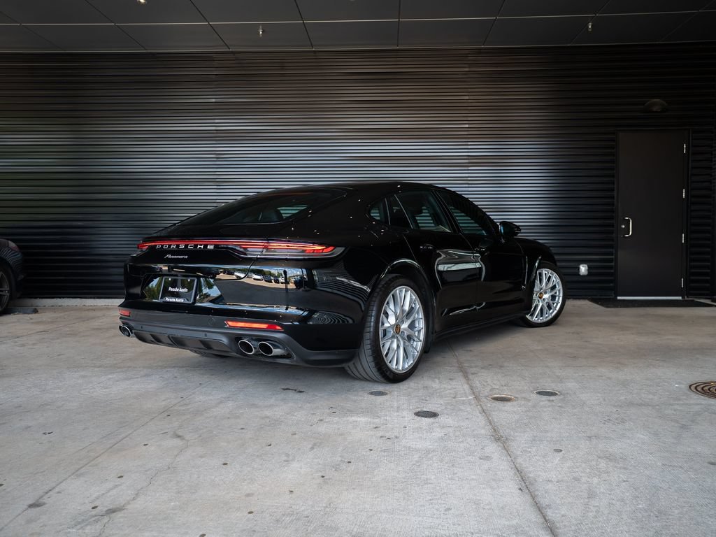 Certified 2023 Porsche Panamera image 7
