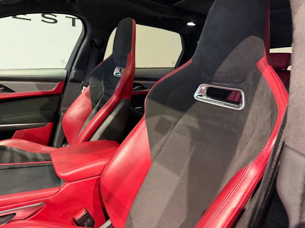 Used 2021 Jaguar F-PACE SVR AWD/4WD image 30