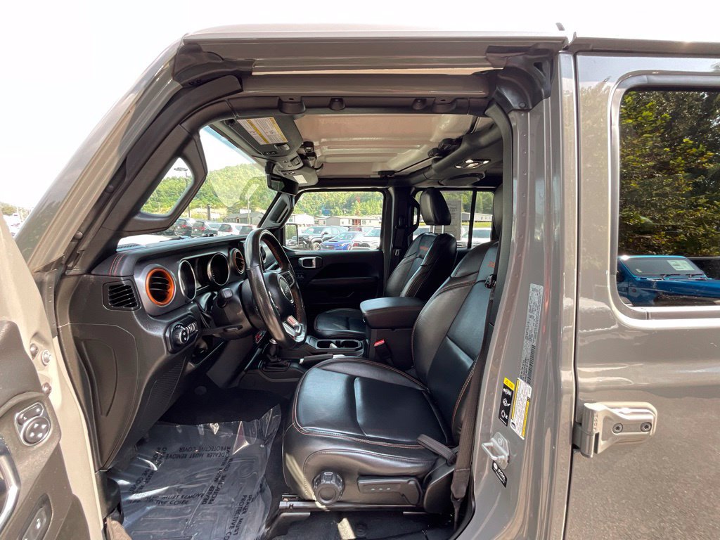 Used 2022 Jeep Gladiator Mojave w/ LED Lighting Group AWD/4WD image 9