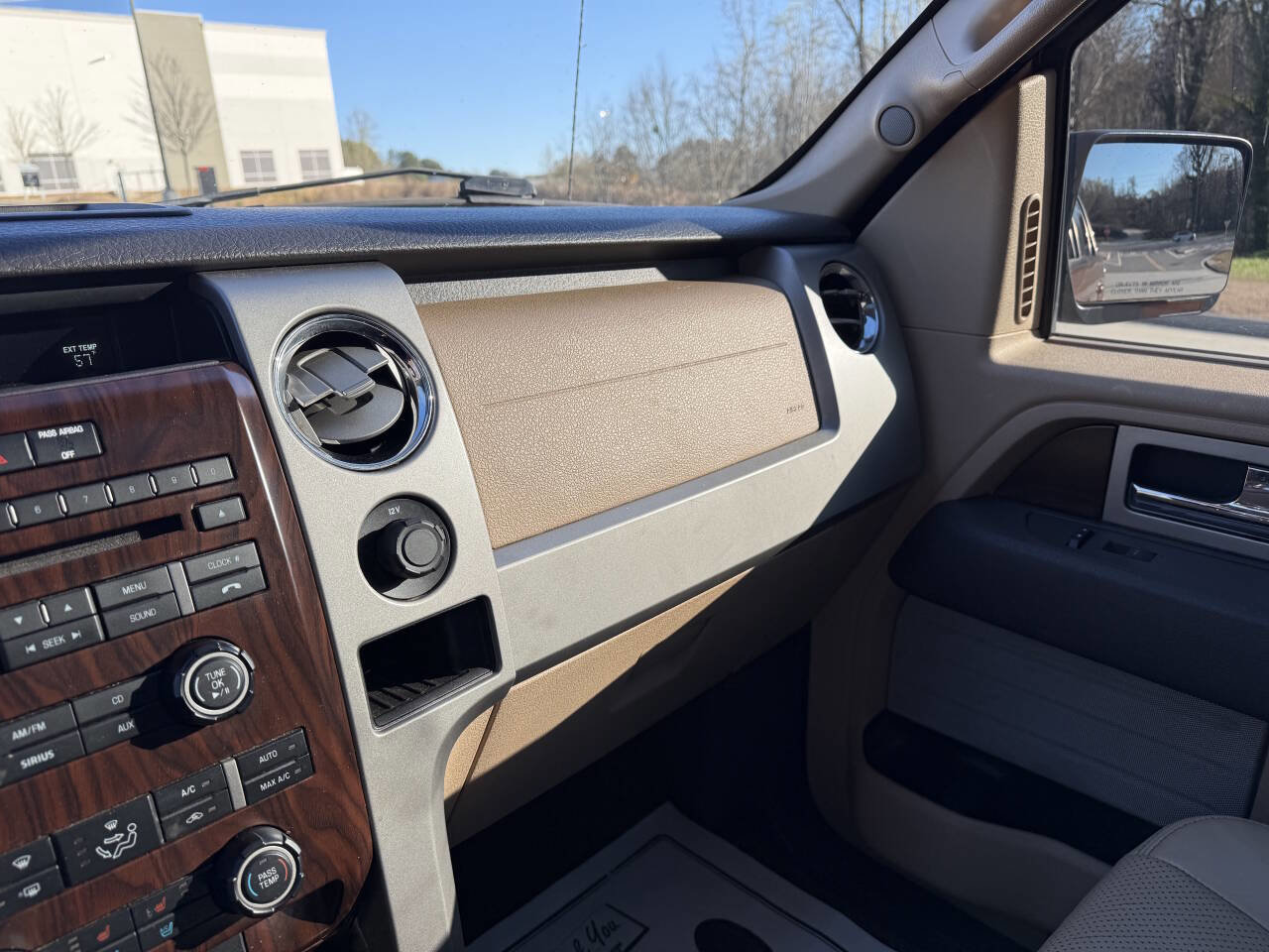 Used 2012 Ford F150 Lariat w/ Lariat Plus Pkg image 26
