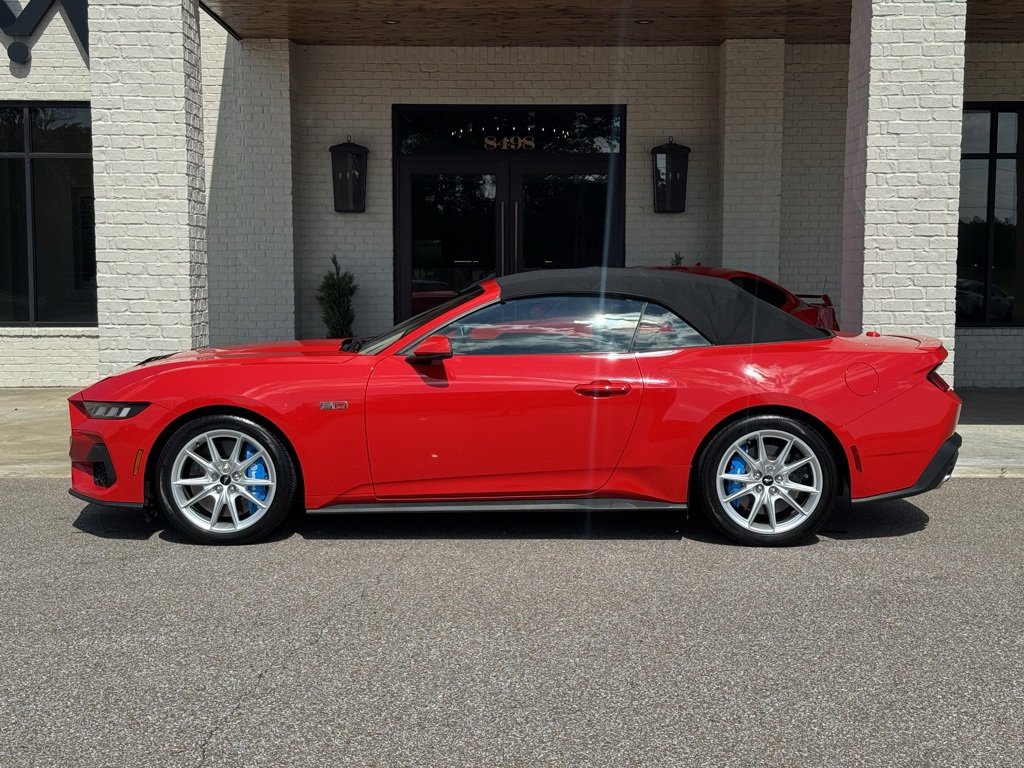 Used 2024 Ford Mustang GT Premium image 5