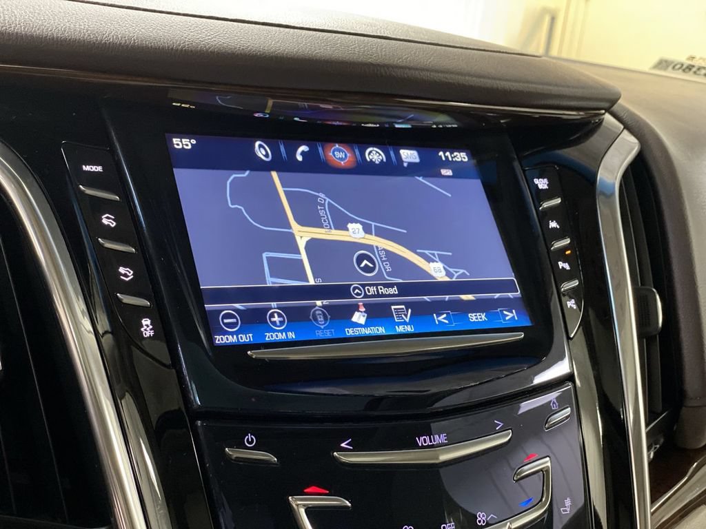 Used 2017 Cadillac Escalade Premium Luxury AWD/4WD image 14