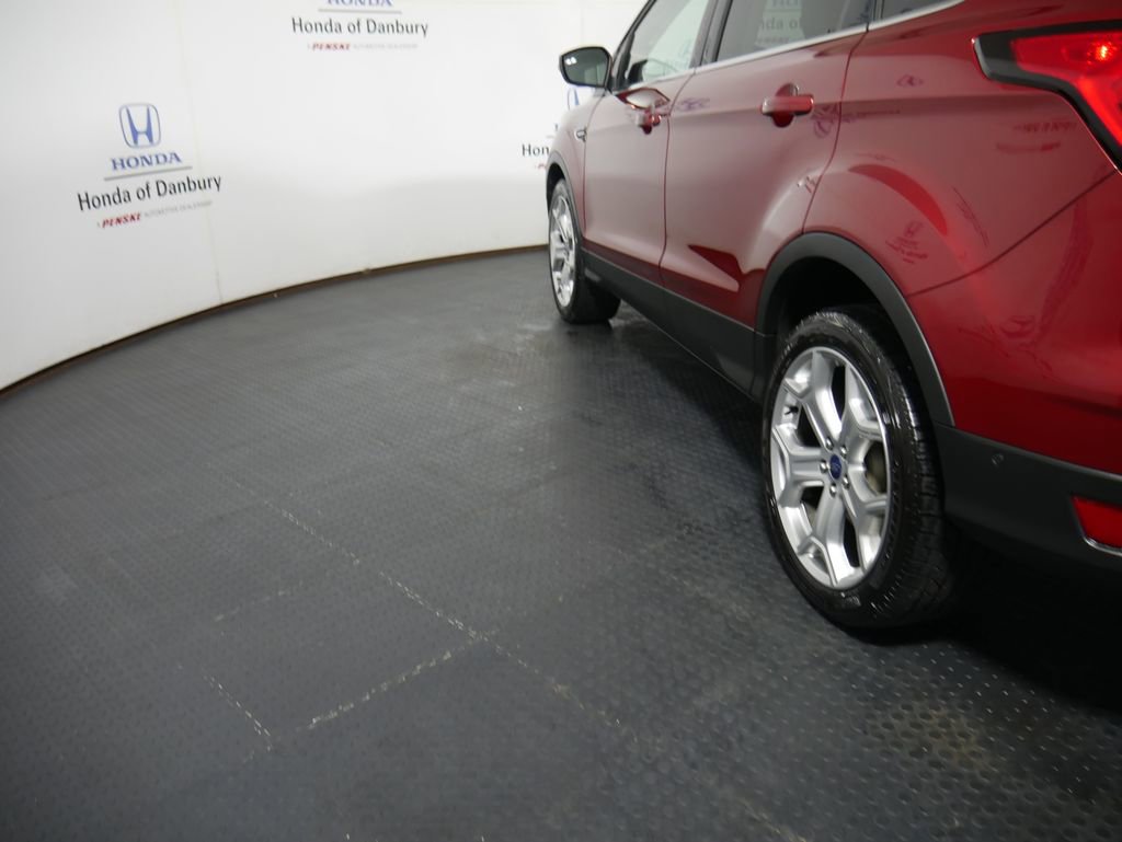 Used 2019 Ford Escape Titanium image 11