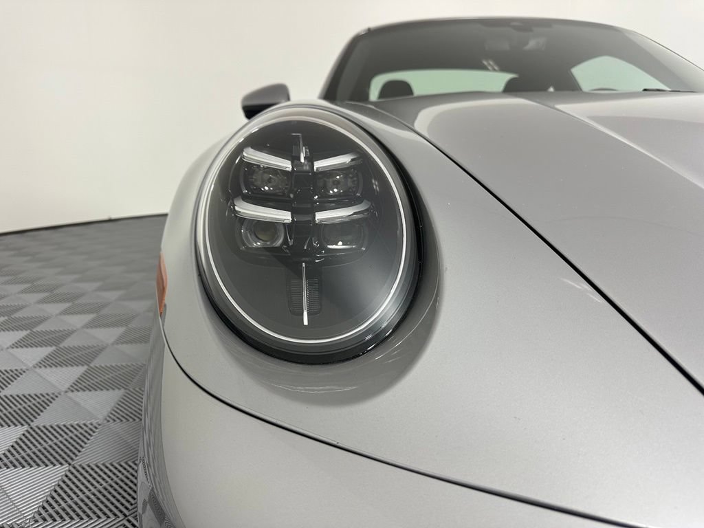 Certified 2025 Porsche 911 Carrera S RWD image 9