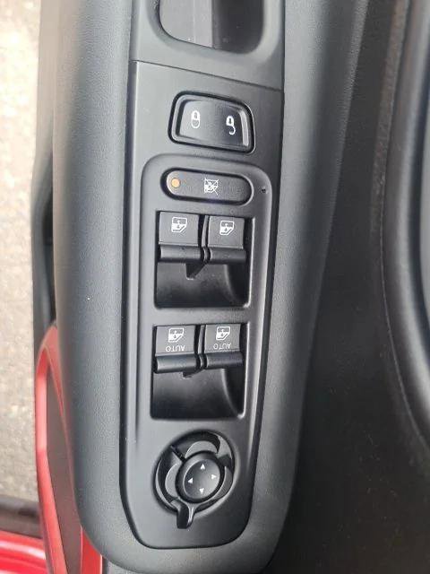 Certified 2023 Jeep Renegade Trailhawk image 15