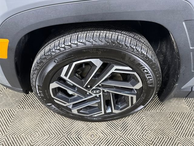 Certified 2025 Hyundai Tucson Limited image 10