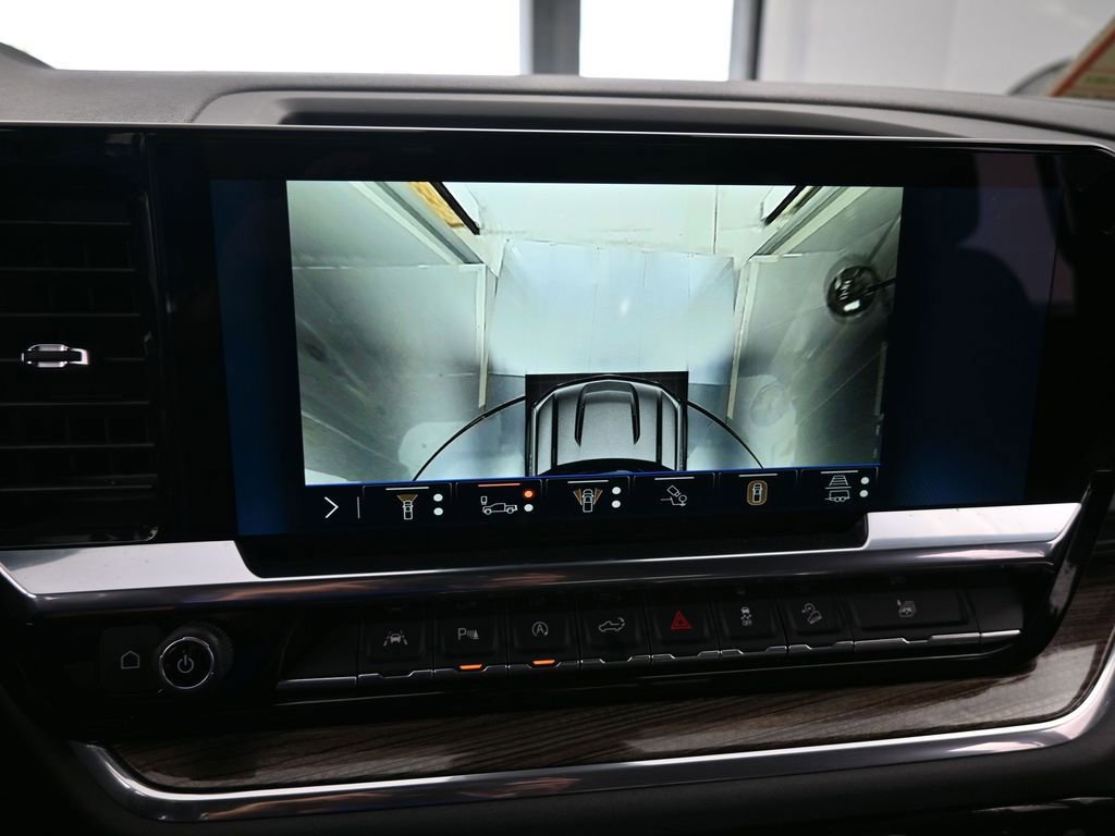 Used 2024 Chevrolet Silverado 1500 LT Trail Boss w/ LT Trail Boss Premium Package image 22