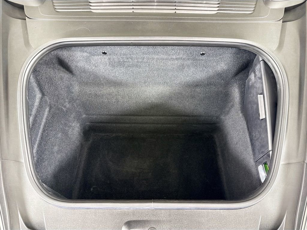 Used 2022 Porsche 911 Carrera RWD image 37