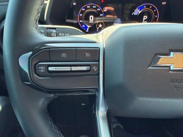 Used 2025 Chevrolet Colorado W/T w/ WT Custom Package AWD/4WD image 11