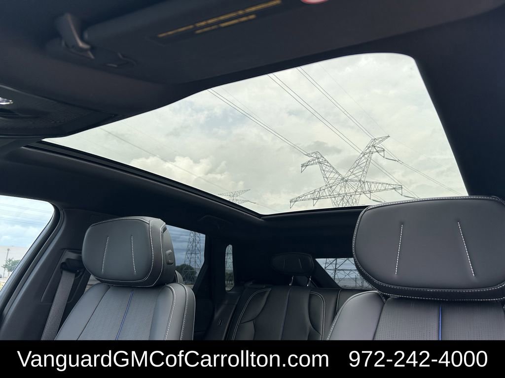 Used 2024 Cadillac Lyriq Luxury image 28