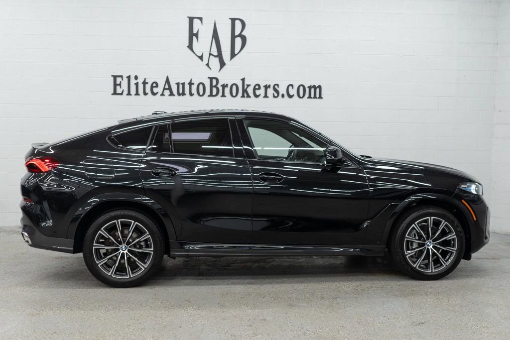 Used 2025 BMW X6 xDrive40i w/ Climate Comfort Package image 5
