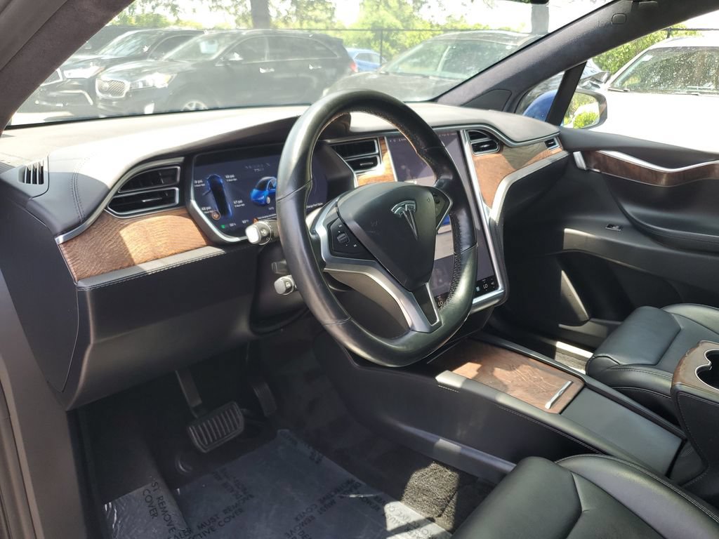 Used 2017 Tesla Model X 75D AWD/4WD image 21