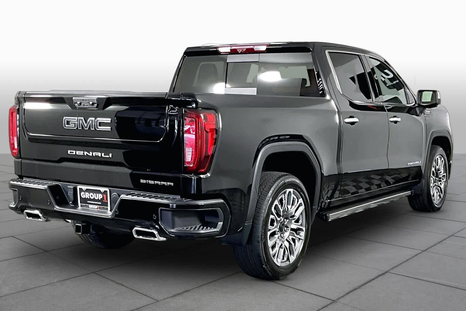 Certified 2023 GMC Sierra 1500 Denali Ultimate AWD/4WD image 13
