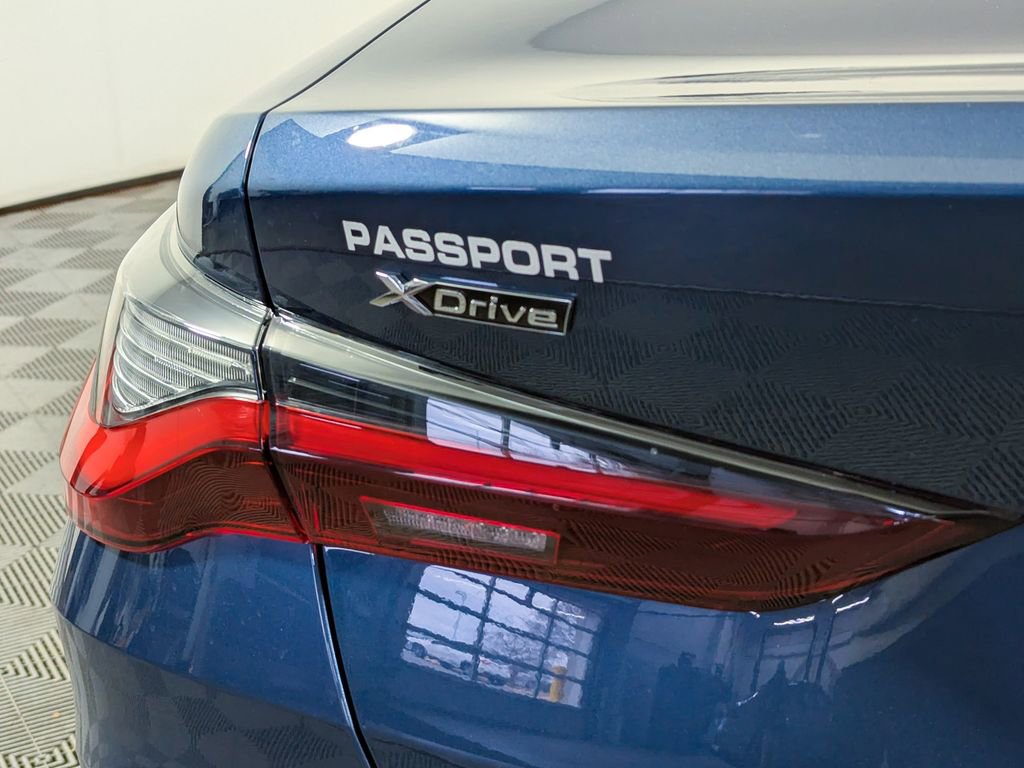 Used 2025 BMW 430i xDrive Coupe w/ Convenience Package image 10