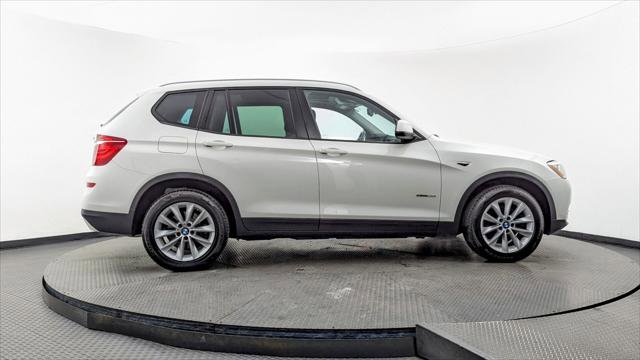 Used 2017 BMW X3 sDrive28i image 9