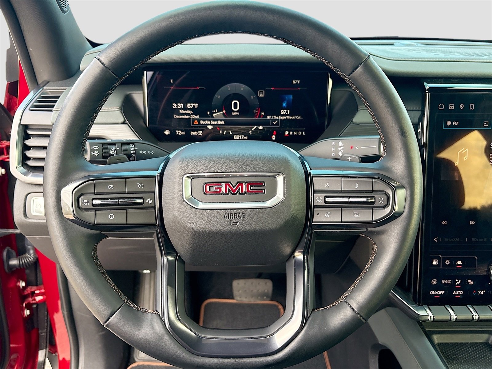 Used 2025 GMC Acadia AT4 image 11