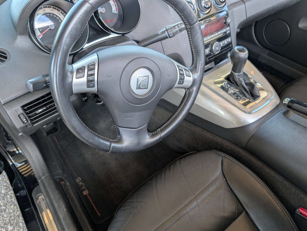 Used 2008 Saturn Sky Red Line image 13