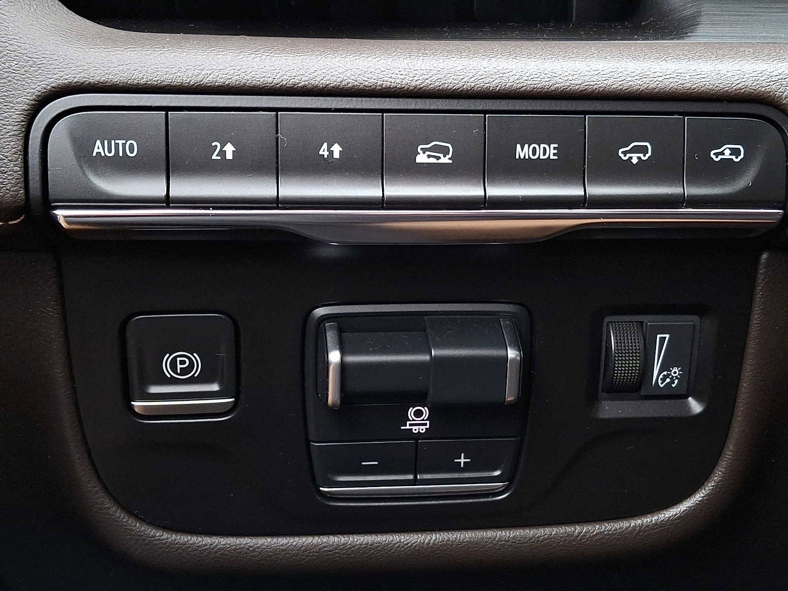 Used 2023 Cadillac Escalade Sport w/ Touring Package image 23