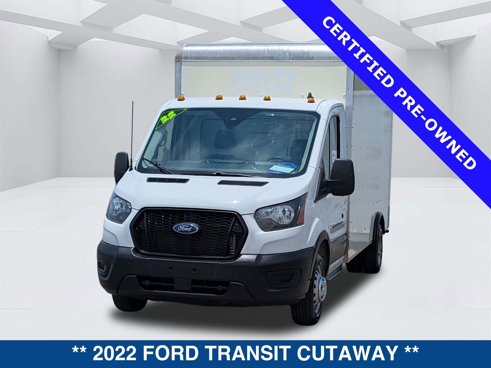 Certified 2022 Ford Transit 350 DRW RWD image 7