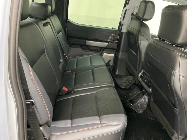 Used 2025 Ford F350 Lariat w/ Lariat Ultimate Package AWD/4WD image 18