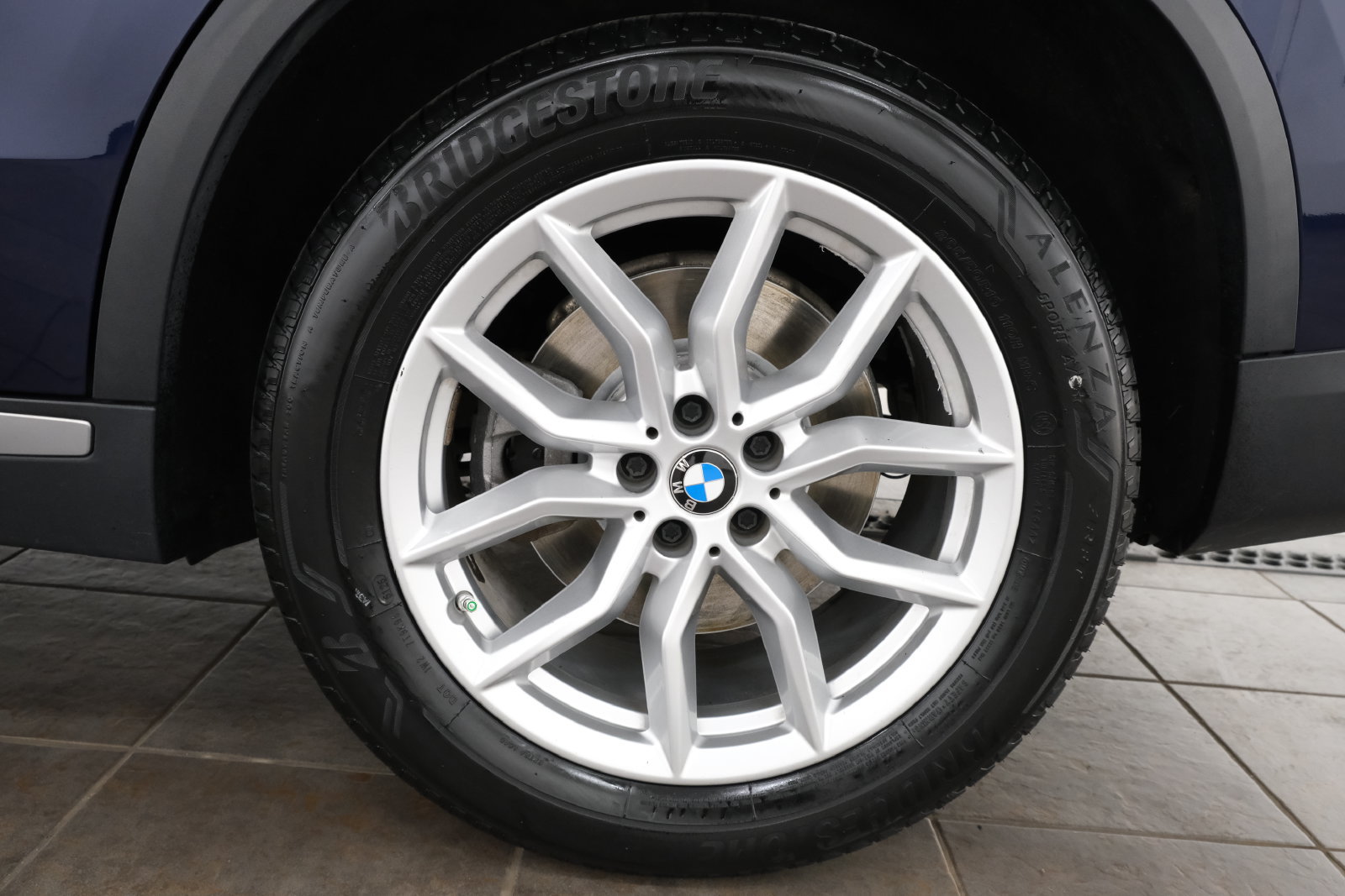 Used 2020 BMW X5 xDrive40i w/ Premium Package AWD/4WD image 37