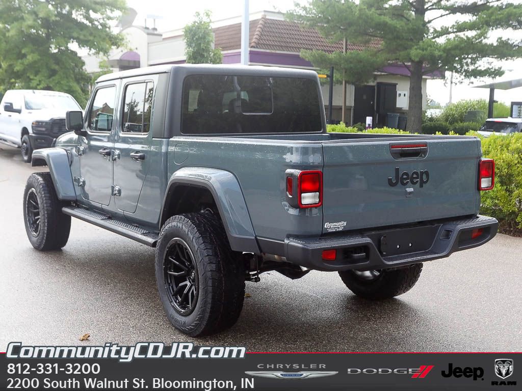 New 2025 Jeep Gladiator Sport AWD/4WD image 6