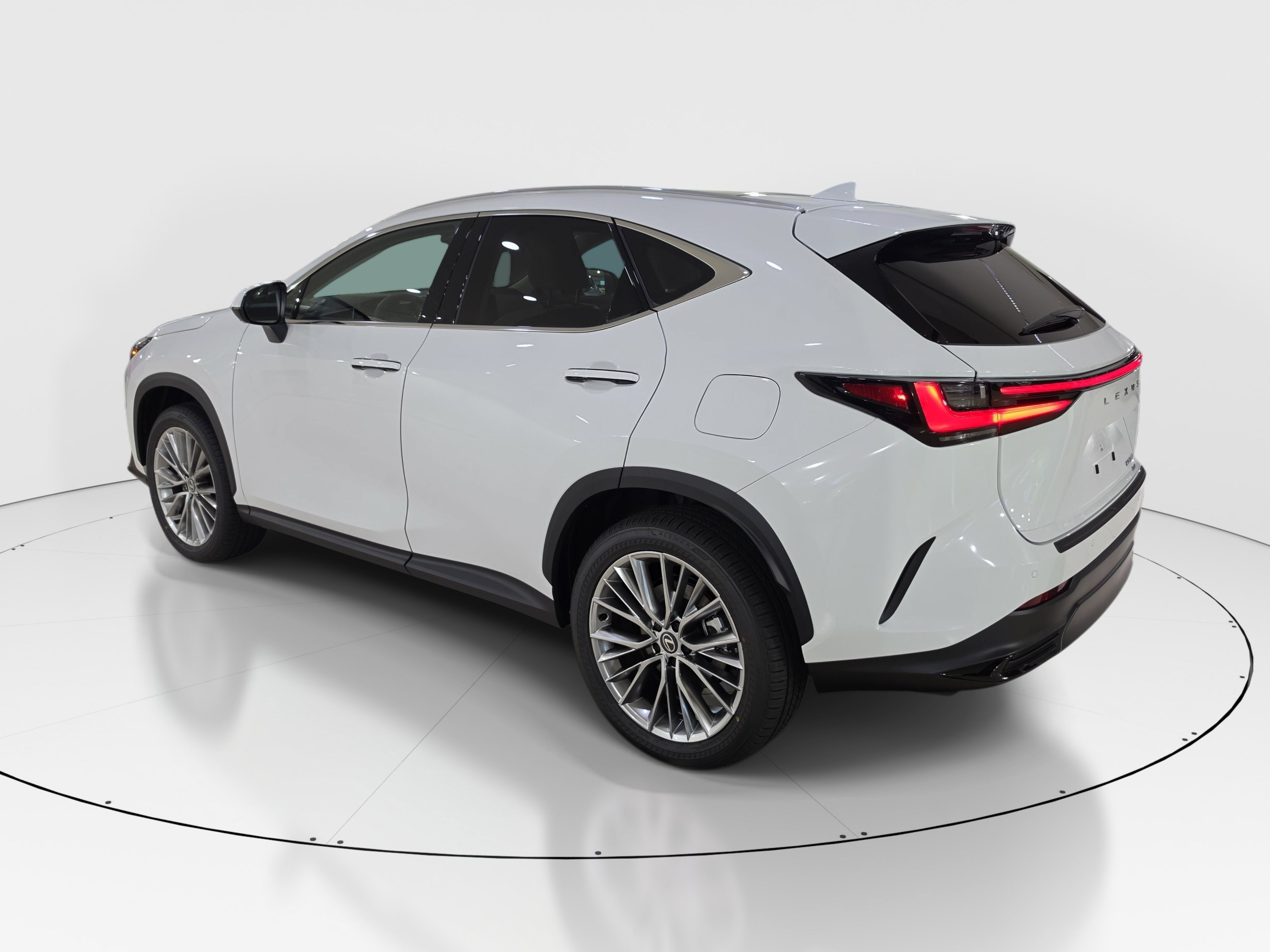 New 2026 Lexus NX 350 AWD w/ Cold Area Package image 4