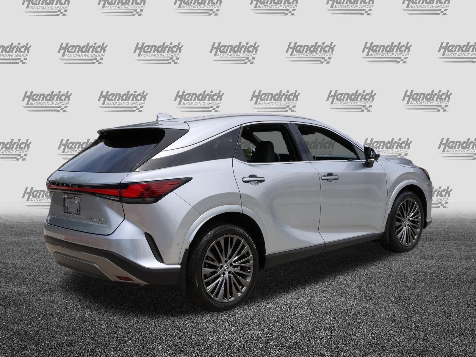 Certified 2023 Lexus RX 350 AWD w/ Accessory Package image 9