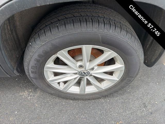 Used 2014 Volkswagen Tiguan SE FWD image 13