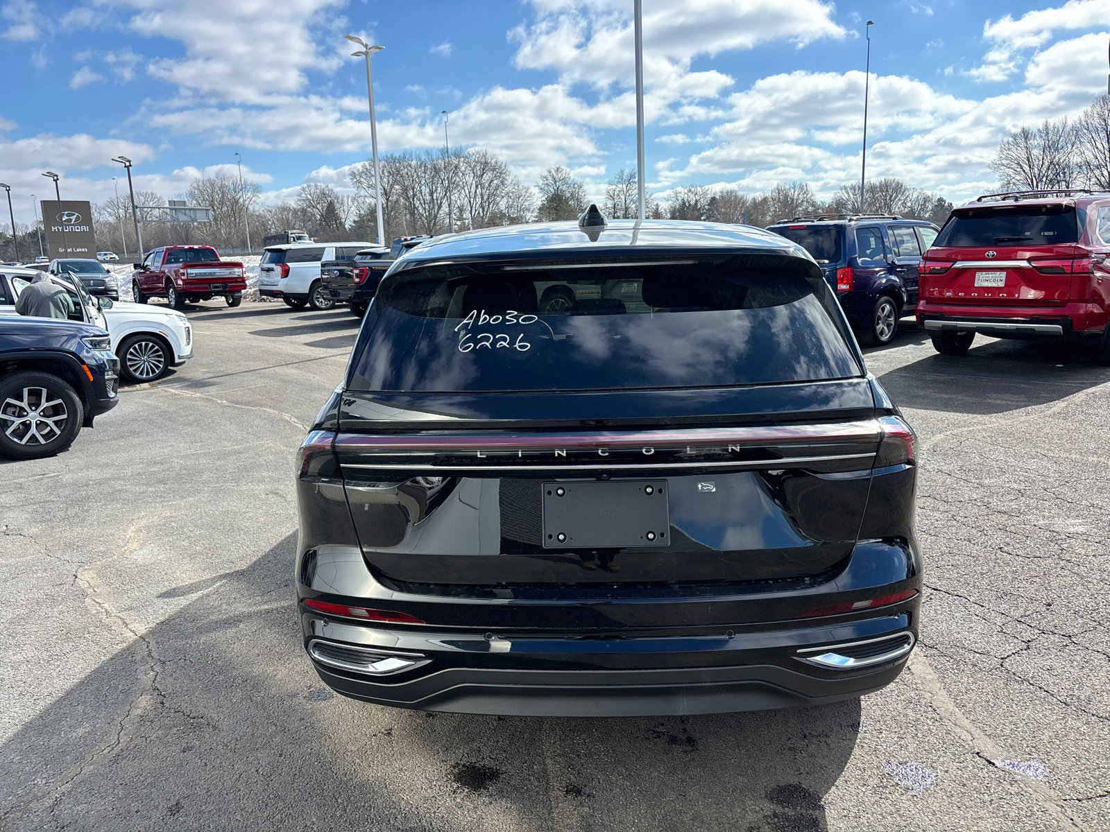 New 2026 Lincoln Nautilus Premier w/ Equipment Group 102A AWD/4WD image 6