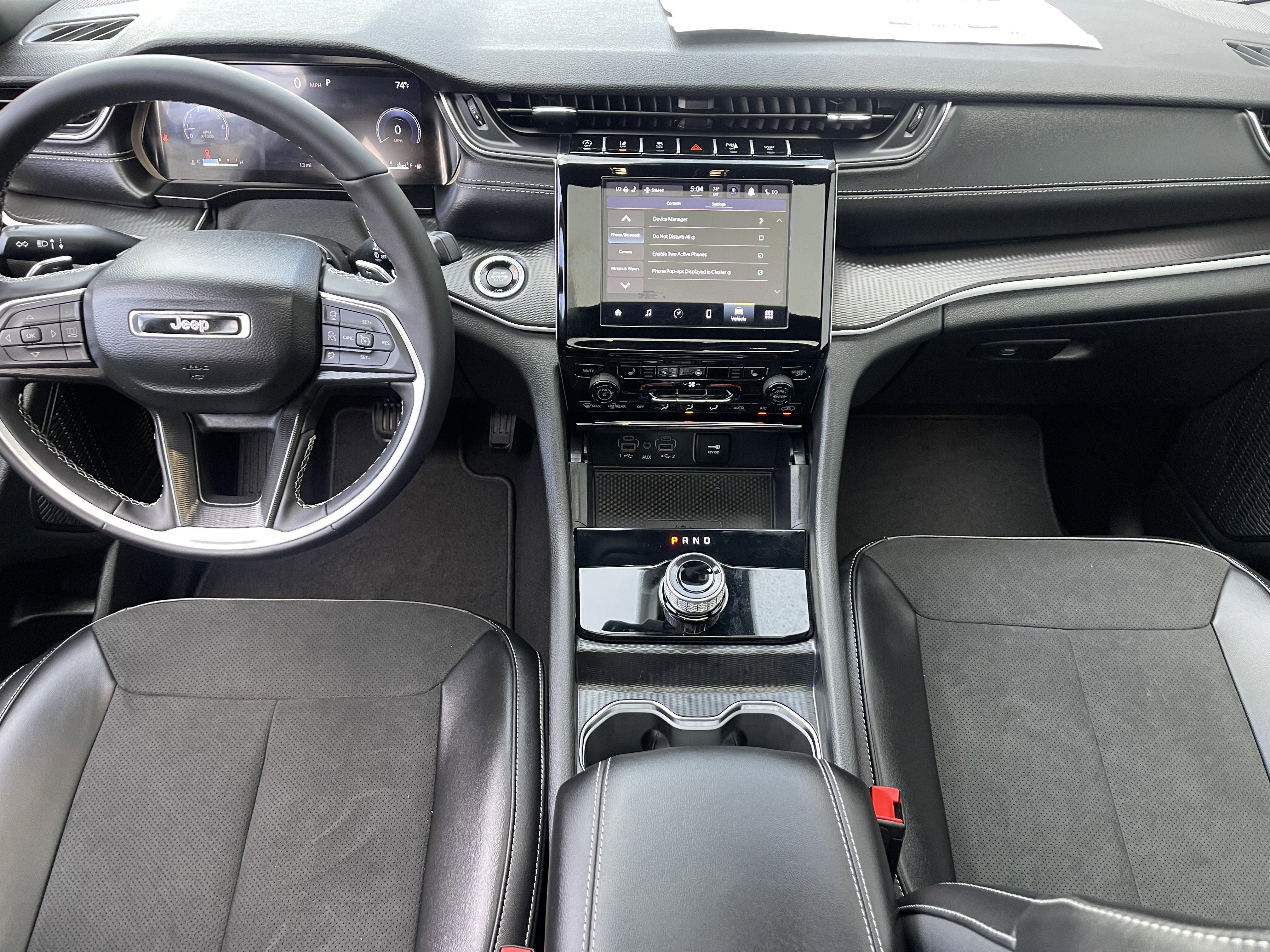 New 2025 Jeep Grand Cherokee Altitude image 23