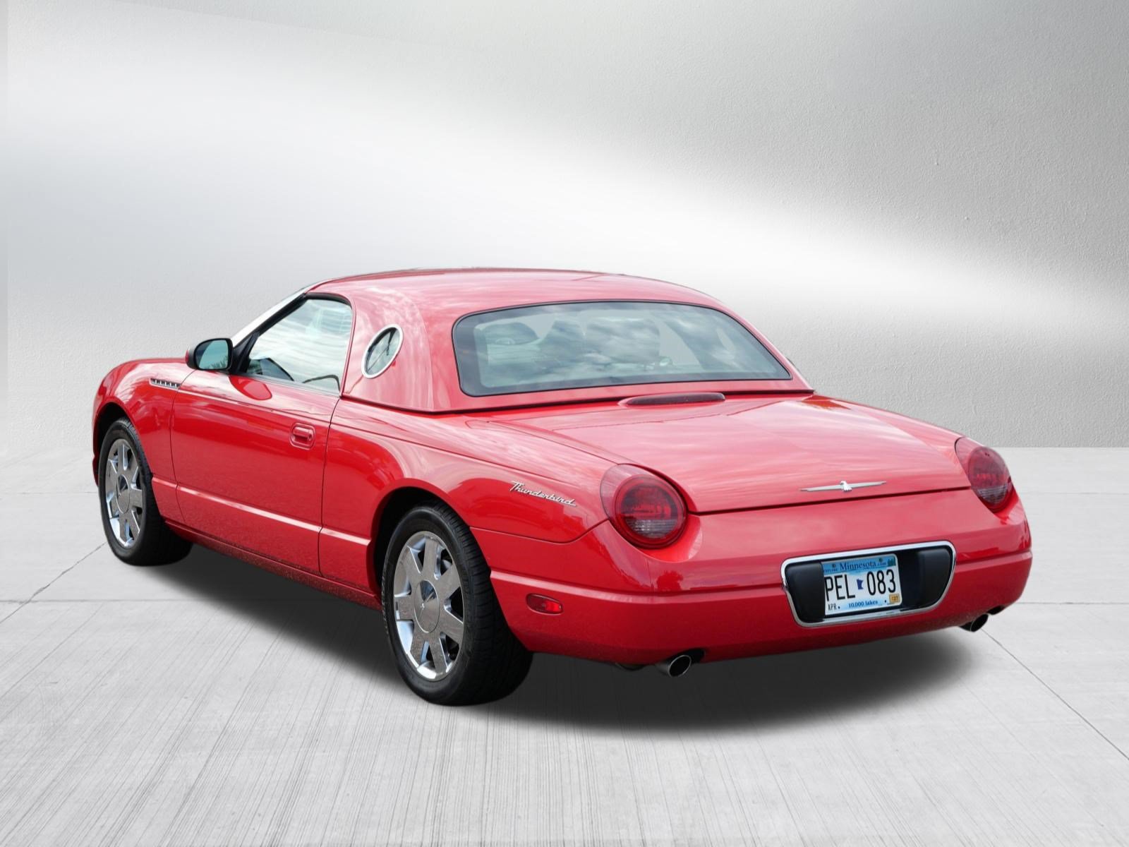 Used 2002 Ford Thunderbird RWD image 5