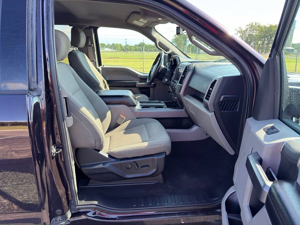 Used 2019 Ford F150 XLT w/ Equipment Group 302A Luxury AWD/4WD image 5